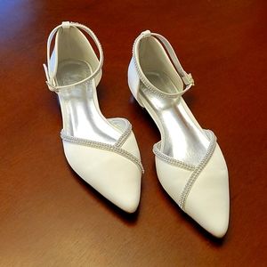 NIB Jeweled White Satin Flats